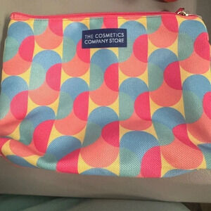 NWT The cosmetic company cosmetic bag‎